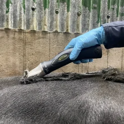 FarmPro Cordless Cattle Clipper