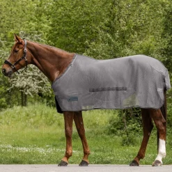 Waldhausen Comfort Fly Rug with Belly Flap