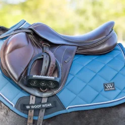 Woof Wear Vision Aura Close Contact Saddle Pad