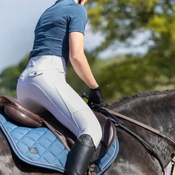 Woof Wear Vision Aura Close Contact Saddle Pad